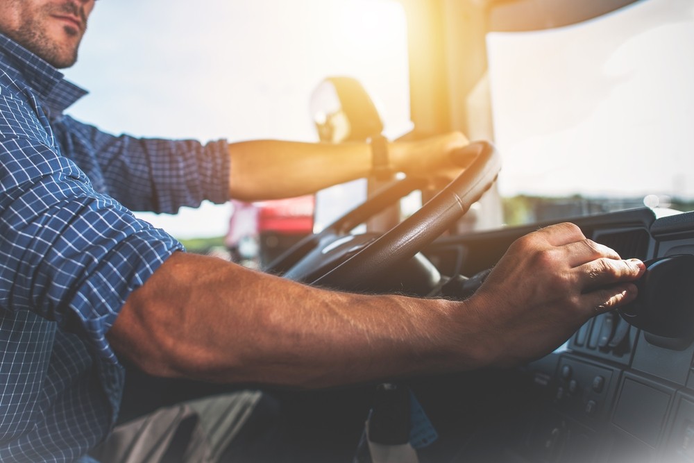 can-you-sue-amazon-if-delivery-driver-hits-your-car-friedman-simon