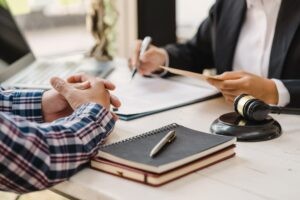 When Should I Hire a Personal Injury Lawyer?