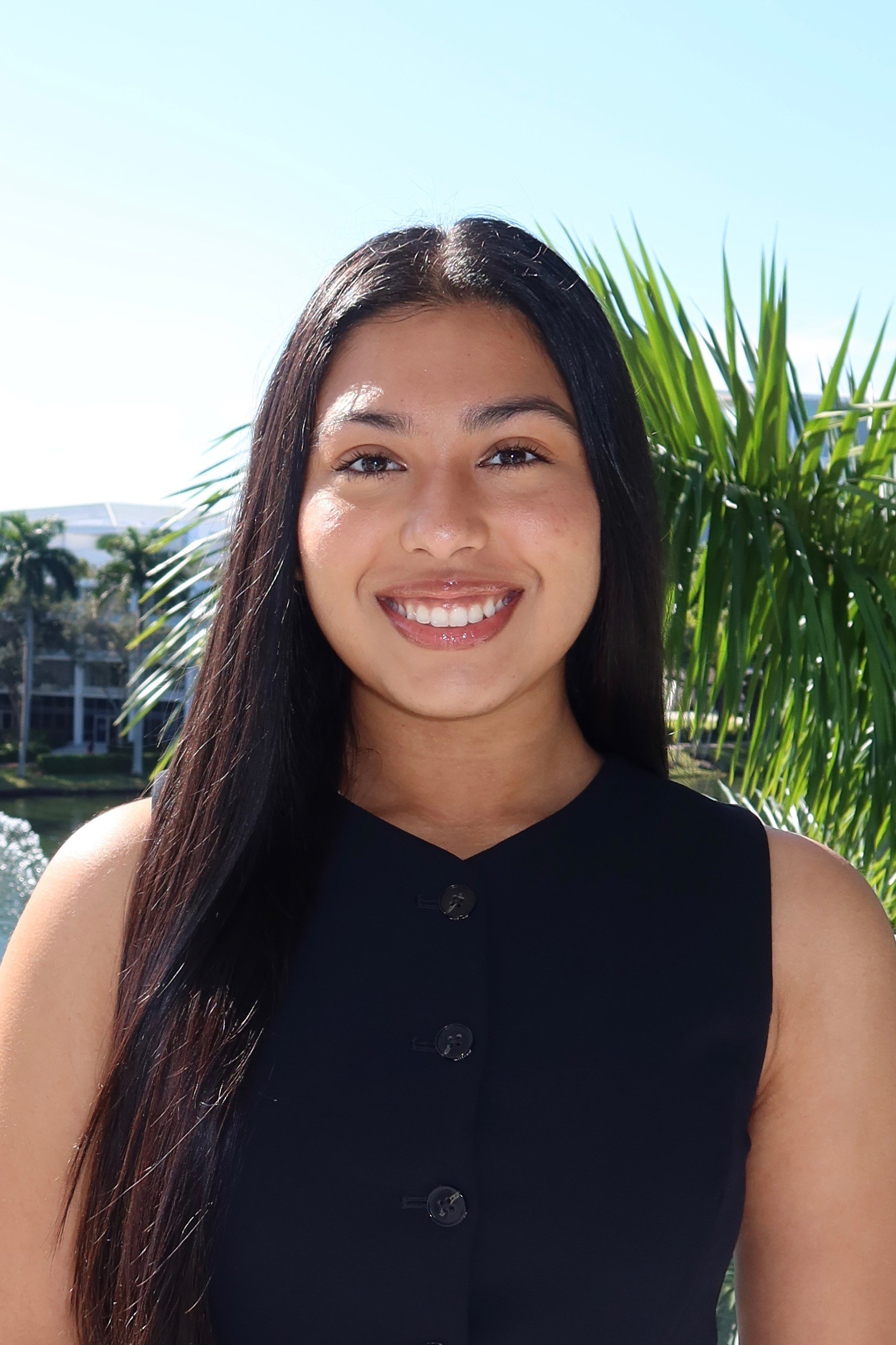 Meet the 2025 Friedman & Simon Academic Scholarship Winner